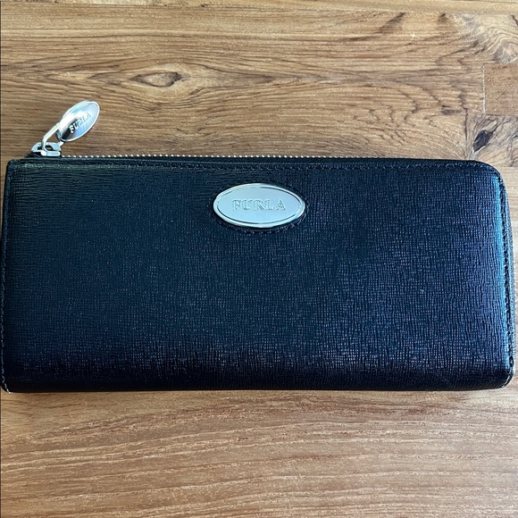 Furla Black Textured Wallet with Silver Accents - Picture 1 of 7
